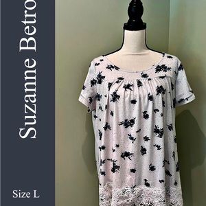 Women’s Suzanne Betro smock top, pre-owned